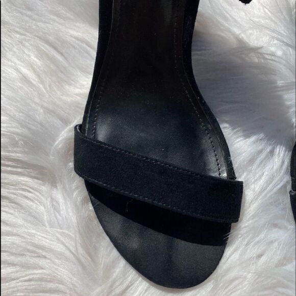 Forever 21 Strappy Suede Block Heels Black Size 6.5 - Picture 8 of 10